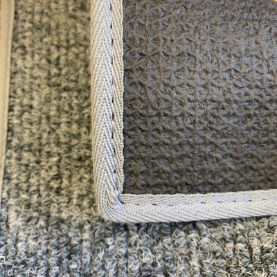 Narrow Weave Cab Carpet Set Split Screen